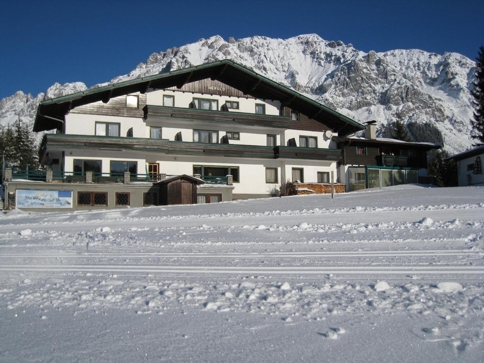 Kraftplatz Am Dachstein - Herold - Fuer Ruhesuchende Und Sportlich Aktive Ramsau am Dachstein Exterior photo